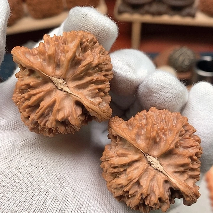 吊坠文玩核桃唐*大45全品货头山地红皮52克原桩百花山