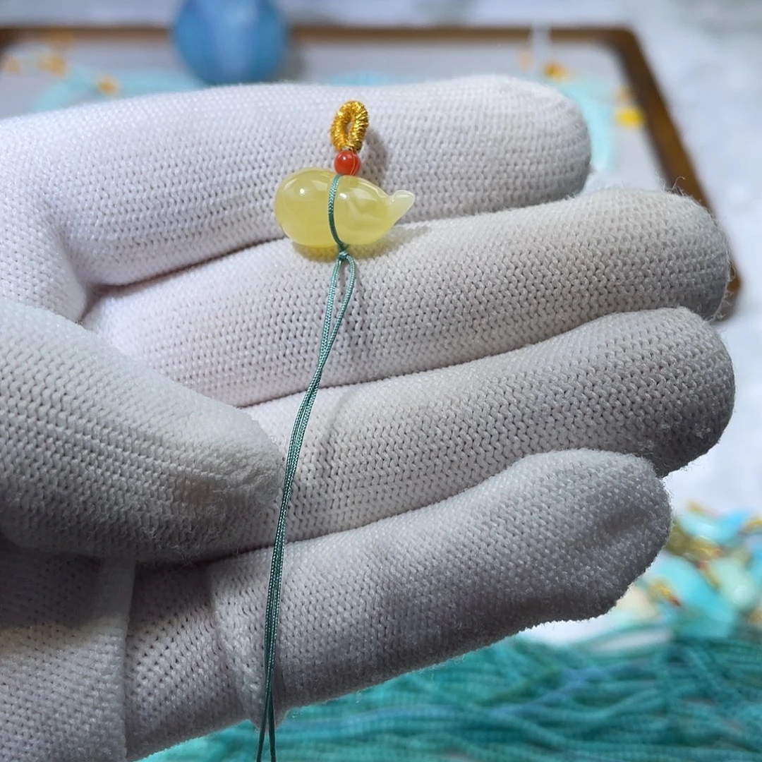 南红玛瑙未镶嵌珠宝奇石