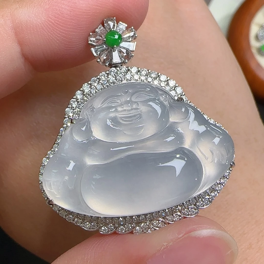 翡翠18K金镶嵌颈饰天然翡翠