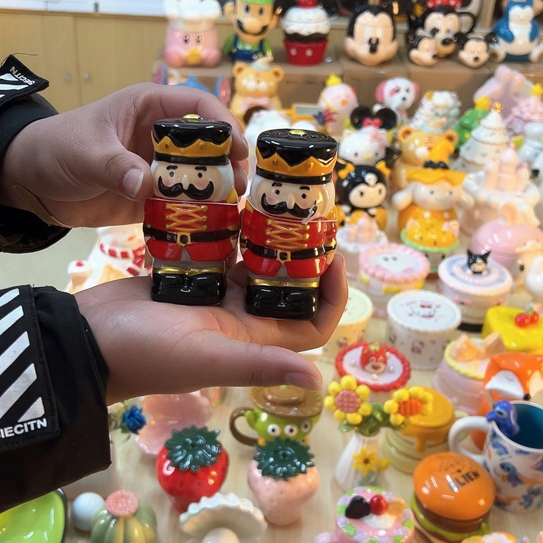 摆件陶瓷等行业的产品