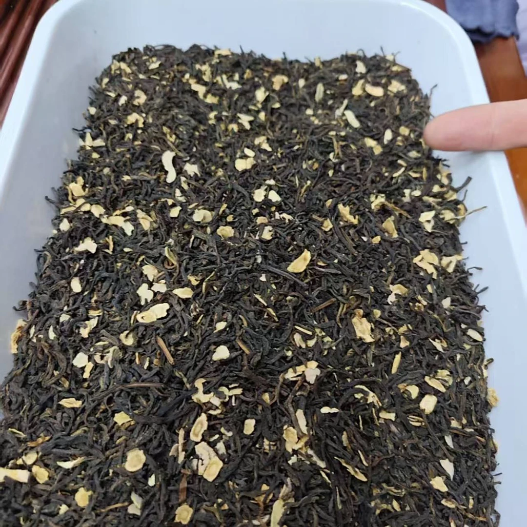 人参六堡茶---郑董源头收好茶