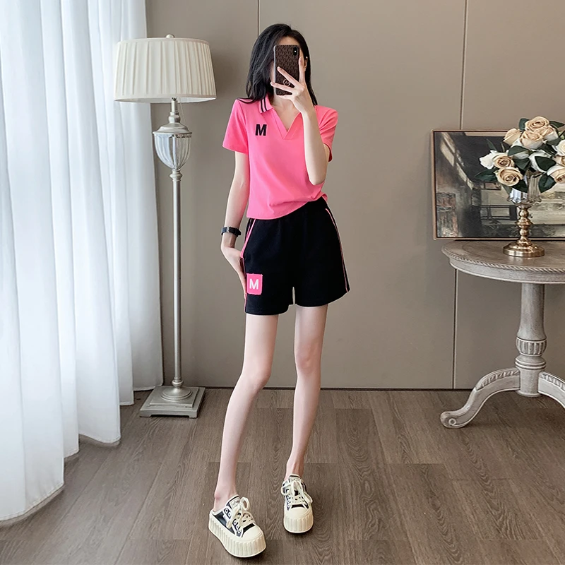 夏日穿搭休闲运动套装女高级感时尚气质Polo领短袖上衣短裤两件套