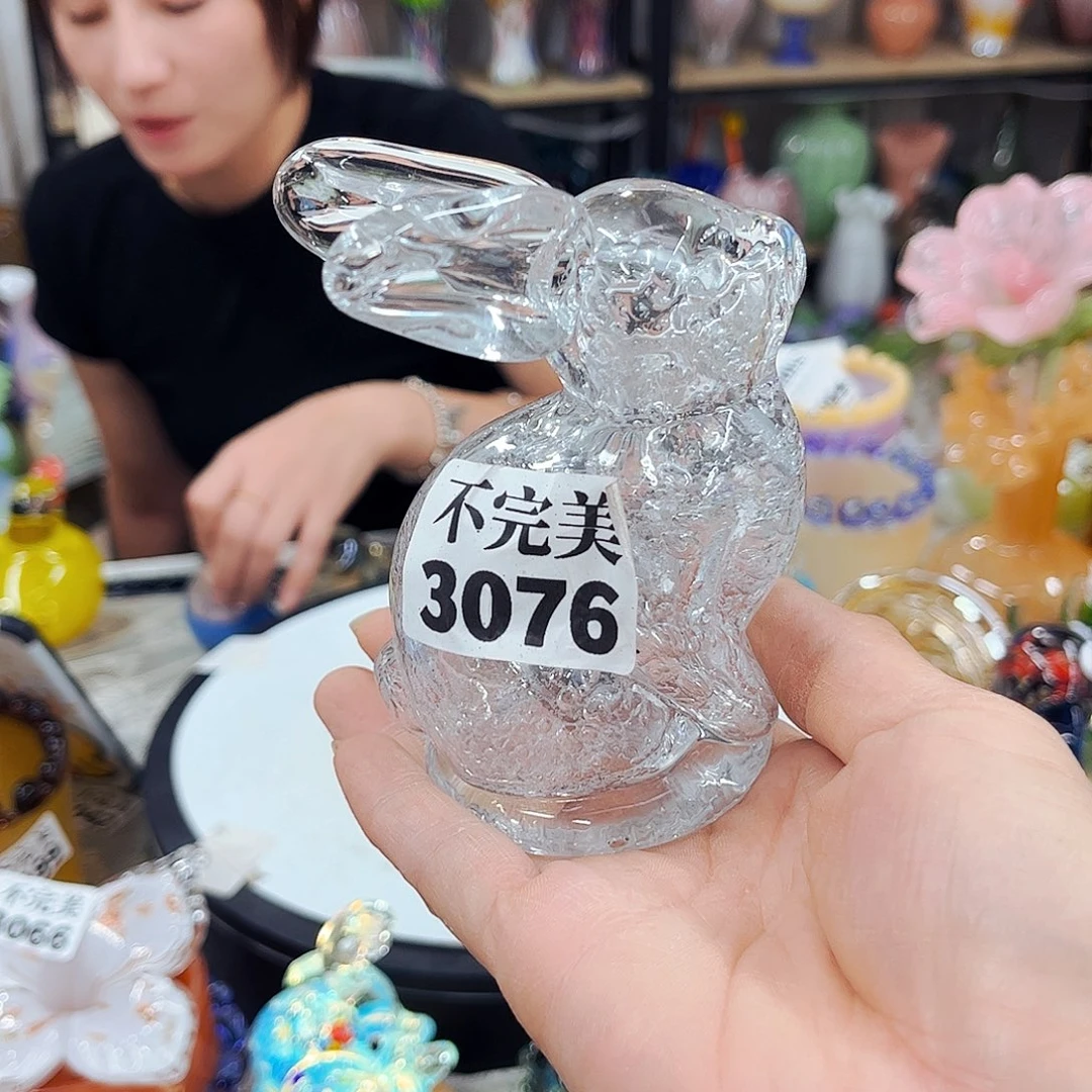 3076 家悦琉璃工艺品不完美