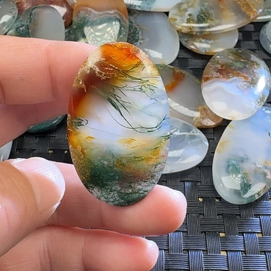 思***默玛瑙/玉髓未镶嵌颈饰