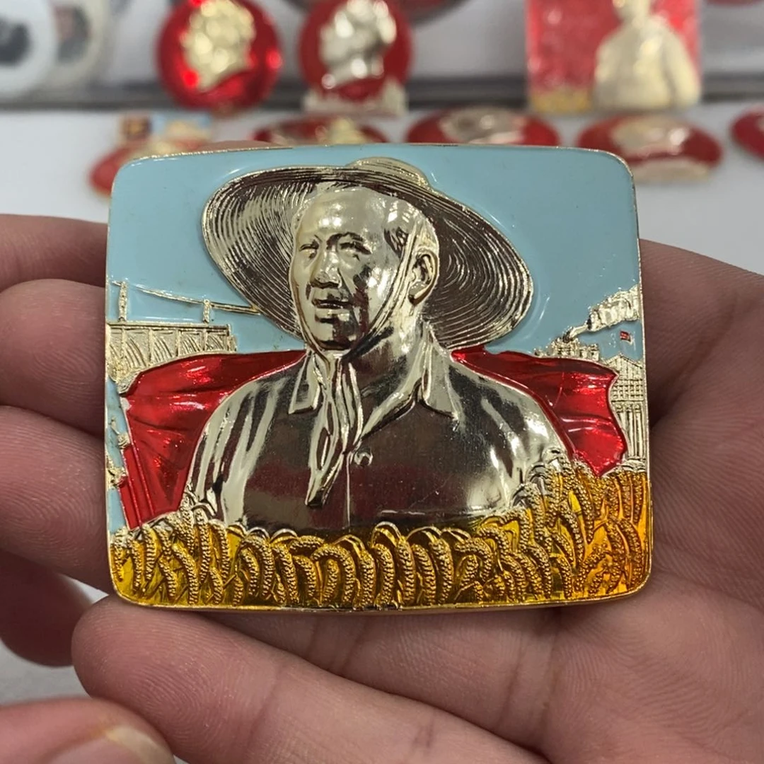 铝红色纪念章方版草帽