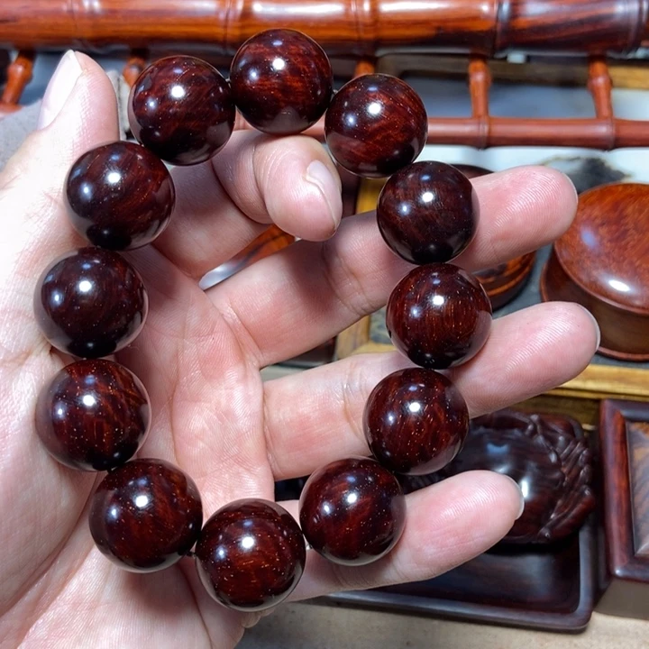 檀香紫檀（小叶紫檀）手串