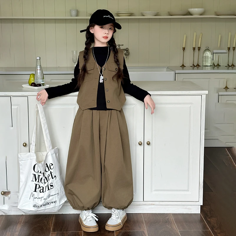 女大童套装春秋季2025新款洋气儿童女孩时髦6-12岁休闲马甲三件套