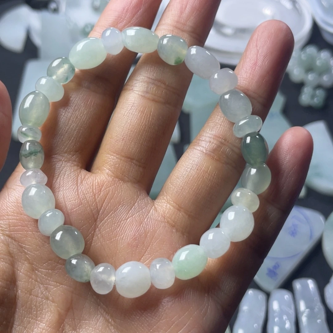 翡翠未镶嵌手链随型珠