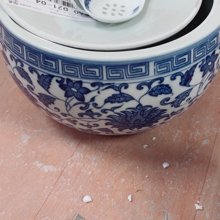 青花玲珑缠枝莲猪油罐5斤2个勺