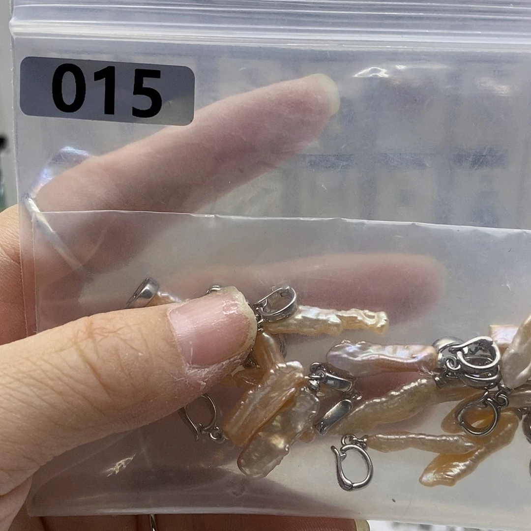 颈饰合金淡水珍珠
