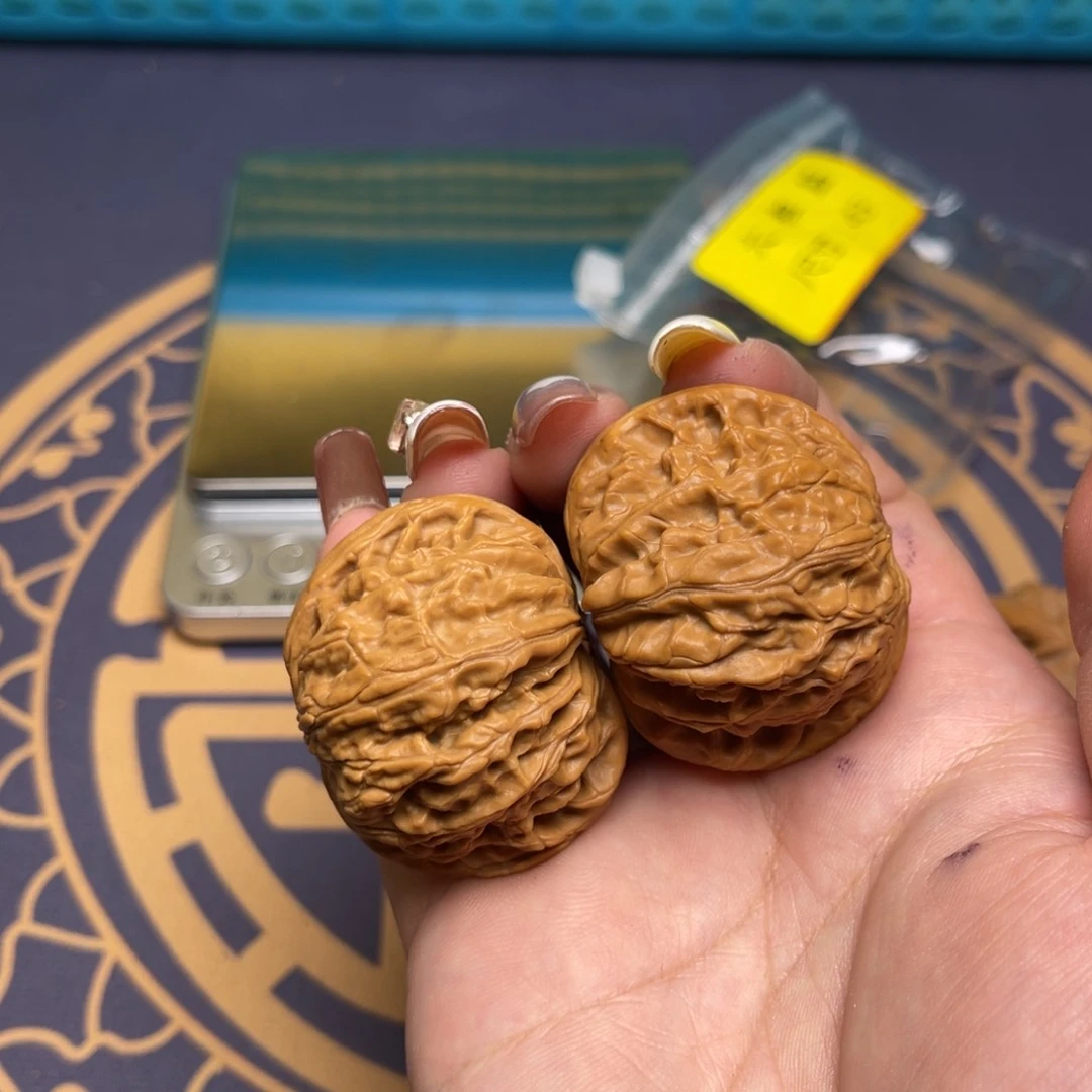 文玩核桃把件磨盘