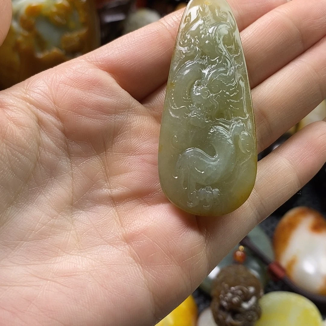 和田玉未镶嵌挂件青*