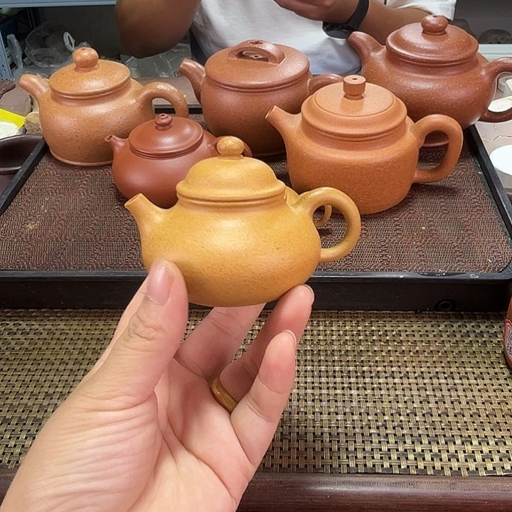 茶壶紫砂容天100毫升