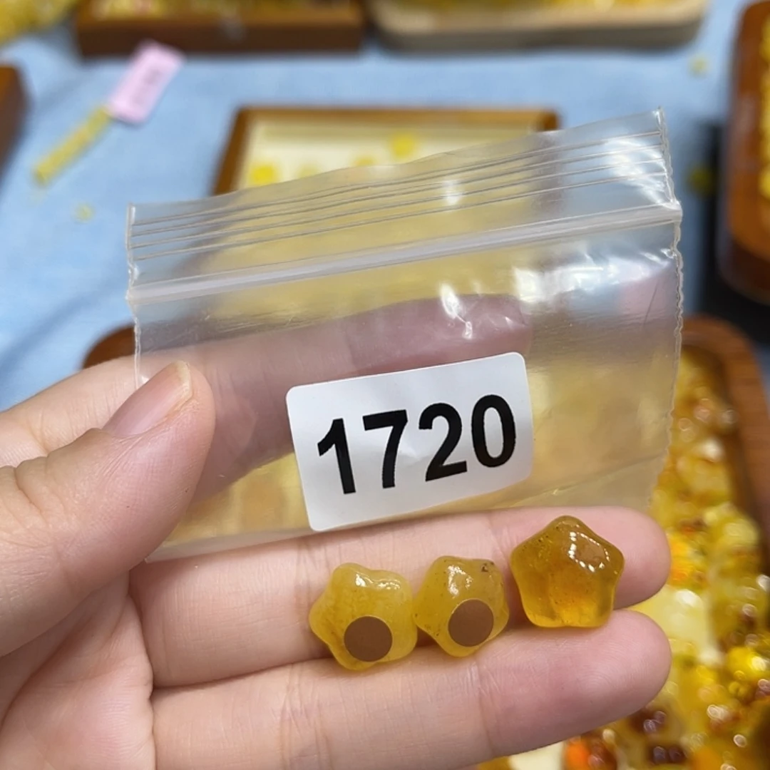 琥珀未镶嵌珠宝奇石