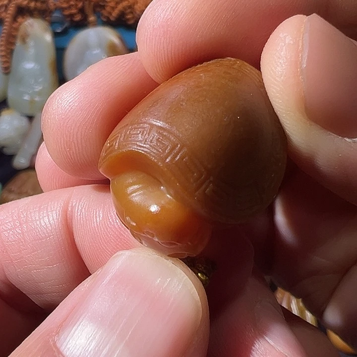 和田玉未镶嵌吊坠(不含链)