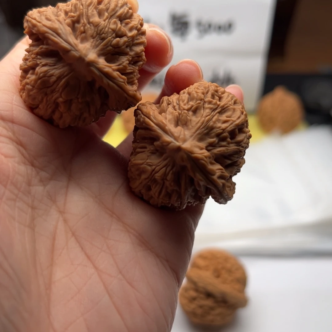 吊坠文玩核桃南疆37