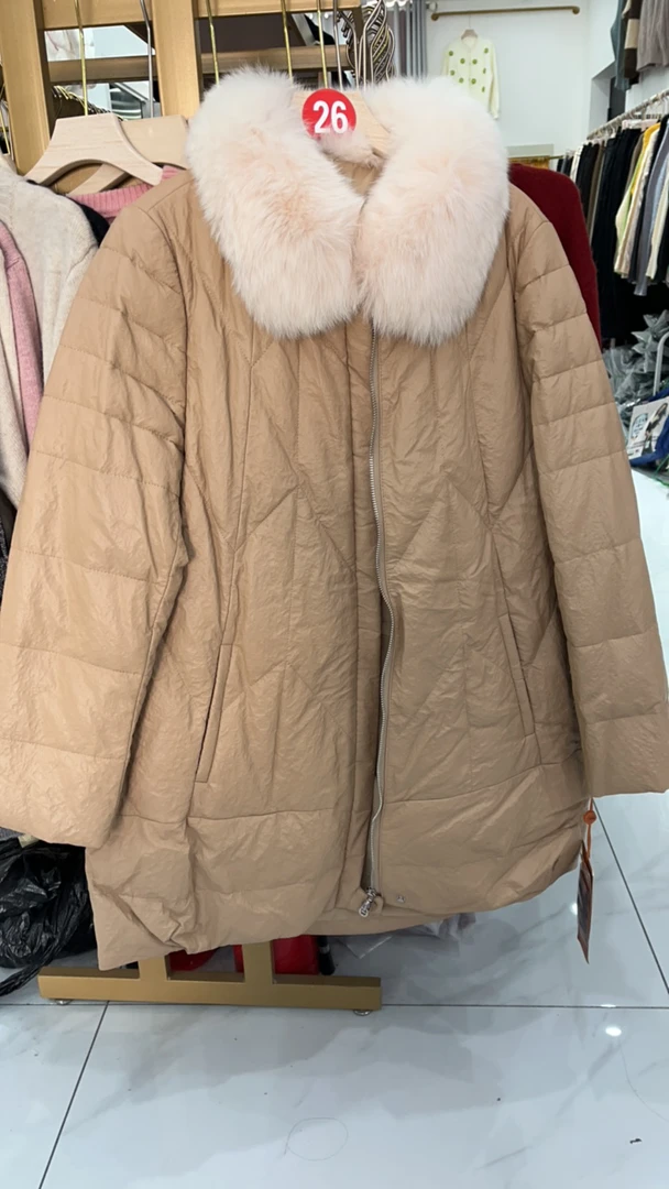 梁玉推荐冬季中长款加厚外套