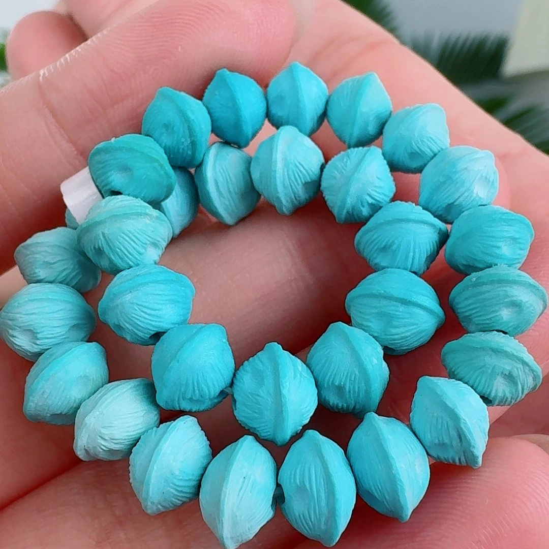 未镶嵌绿松石珠宝奇石