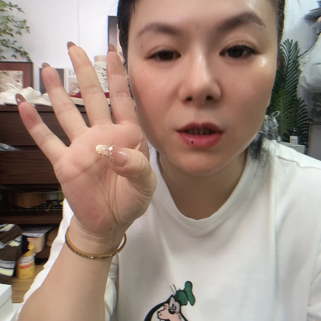 你的电话怎么一直关机哦