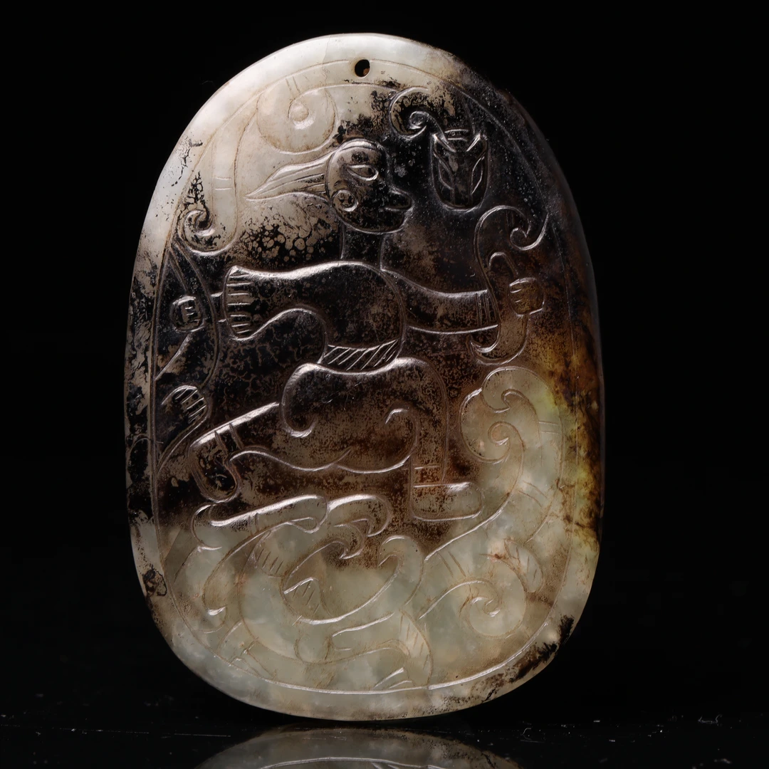 明代和田玉人纹龙凤佩