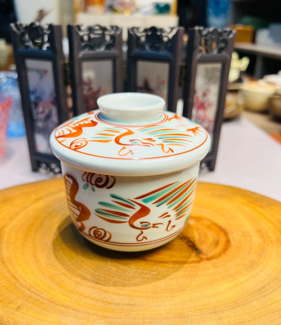 日式手绘赤绘盖杯 盖碗蝶恋花