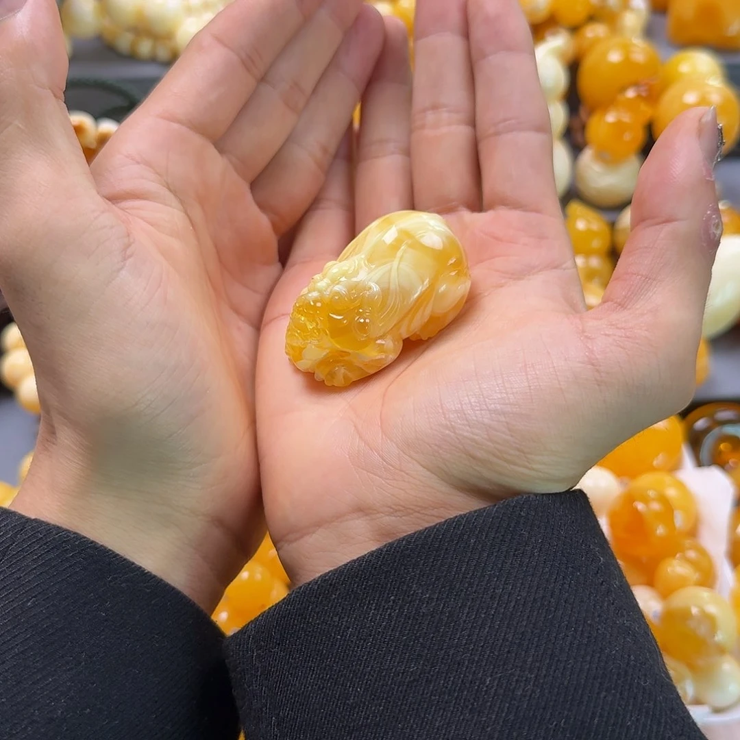 琥珀珠宝奇石未镶嵌貔貅