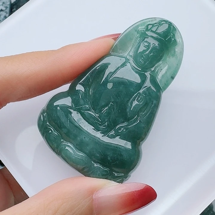 颈饰未镶嵌翡翠多样性发其一