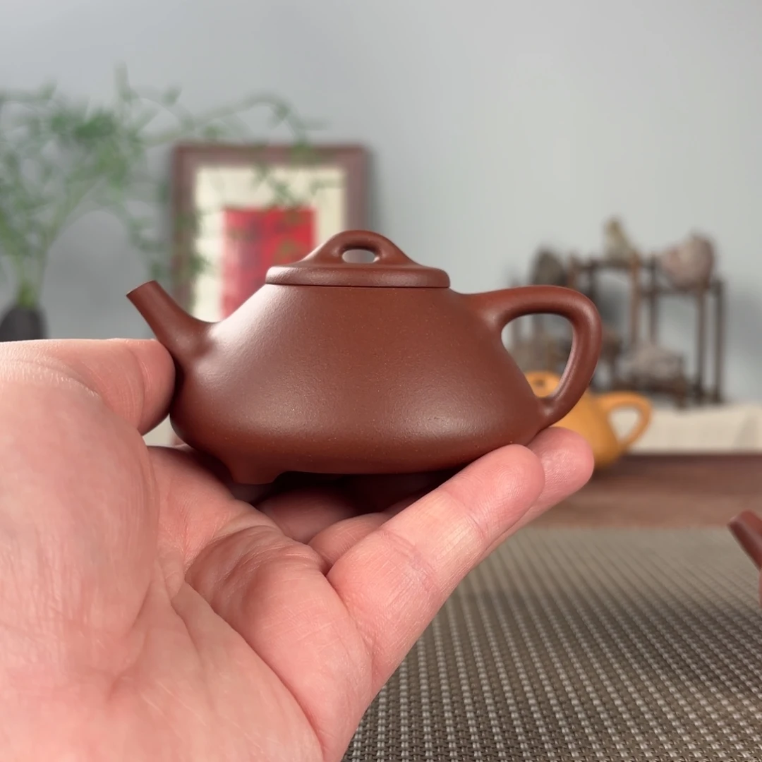 湖***某茶壶紫砂微瑕黄龙山原矿紫砂壶