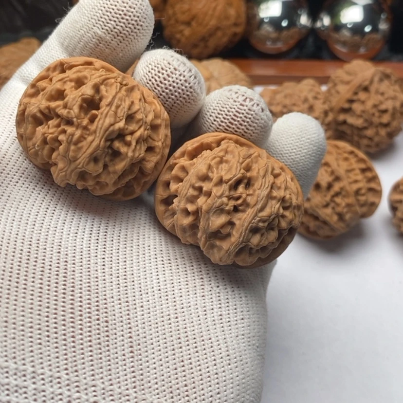 【闪购商品】文玩核桃把件I****.322苹果