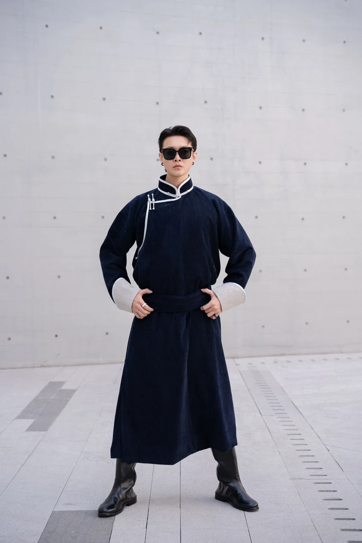 弹丝绒百搭时尚男士蒙古袍