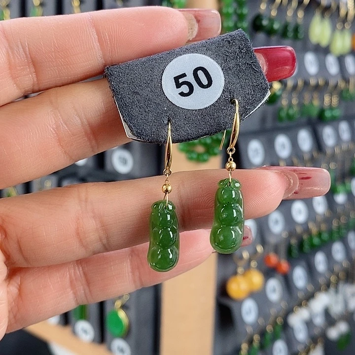 和田玉耳饰18K金镶嵌