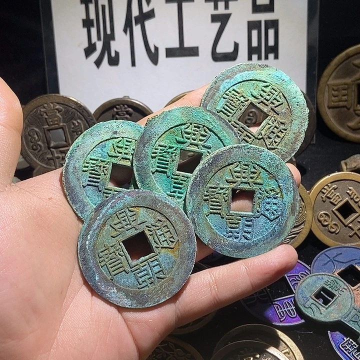 铜现代翻砂制作工艺品