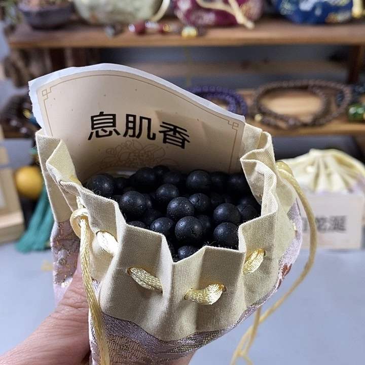 泥塑瑕疵息肌无打孔香包