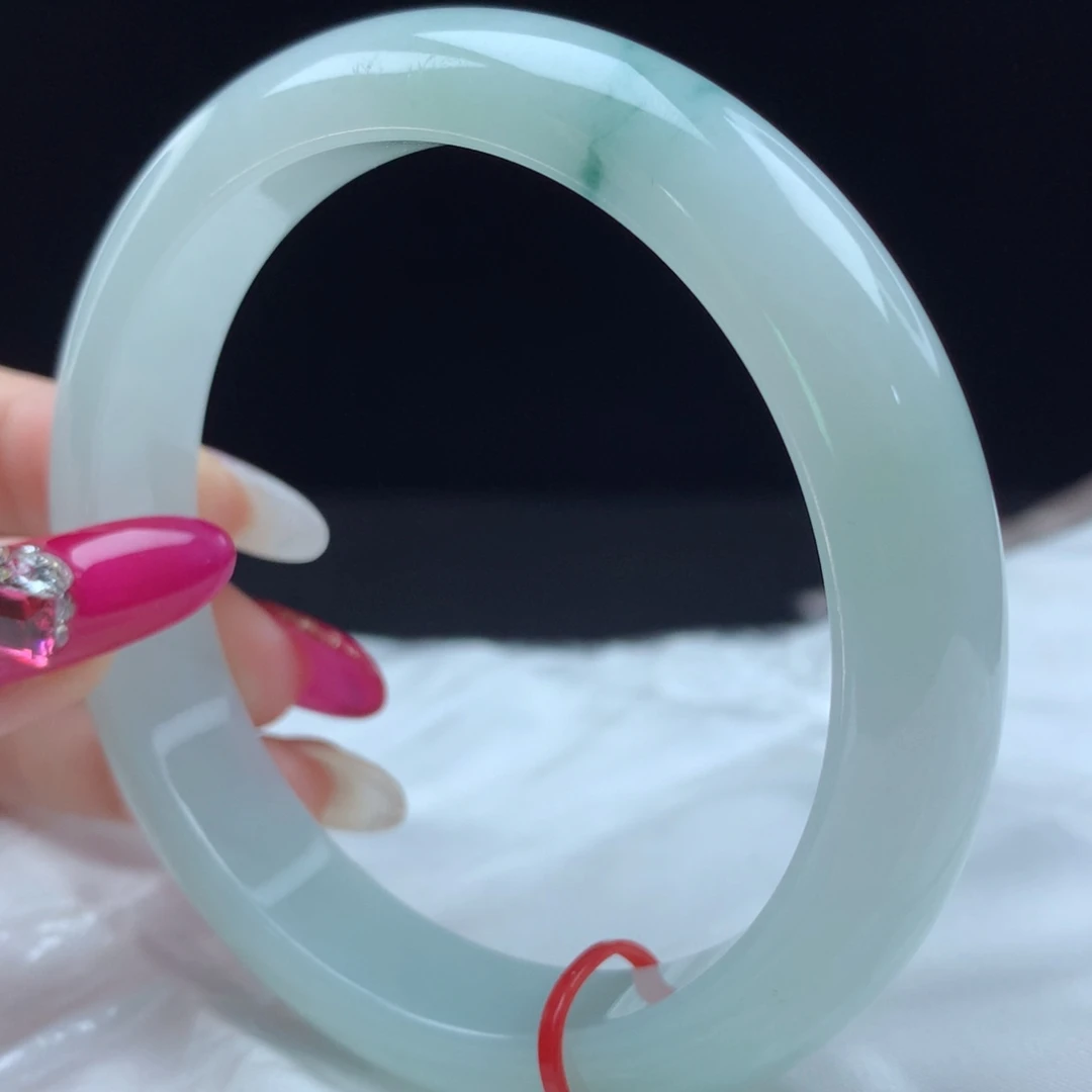 未镶嵌手镯翡翠96030，