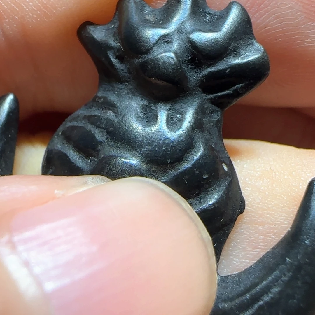 珍***米吊坠……吊坠尺寸约好了哦