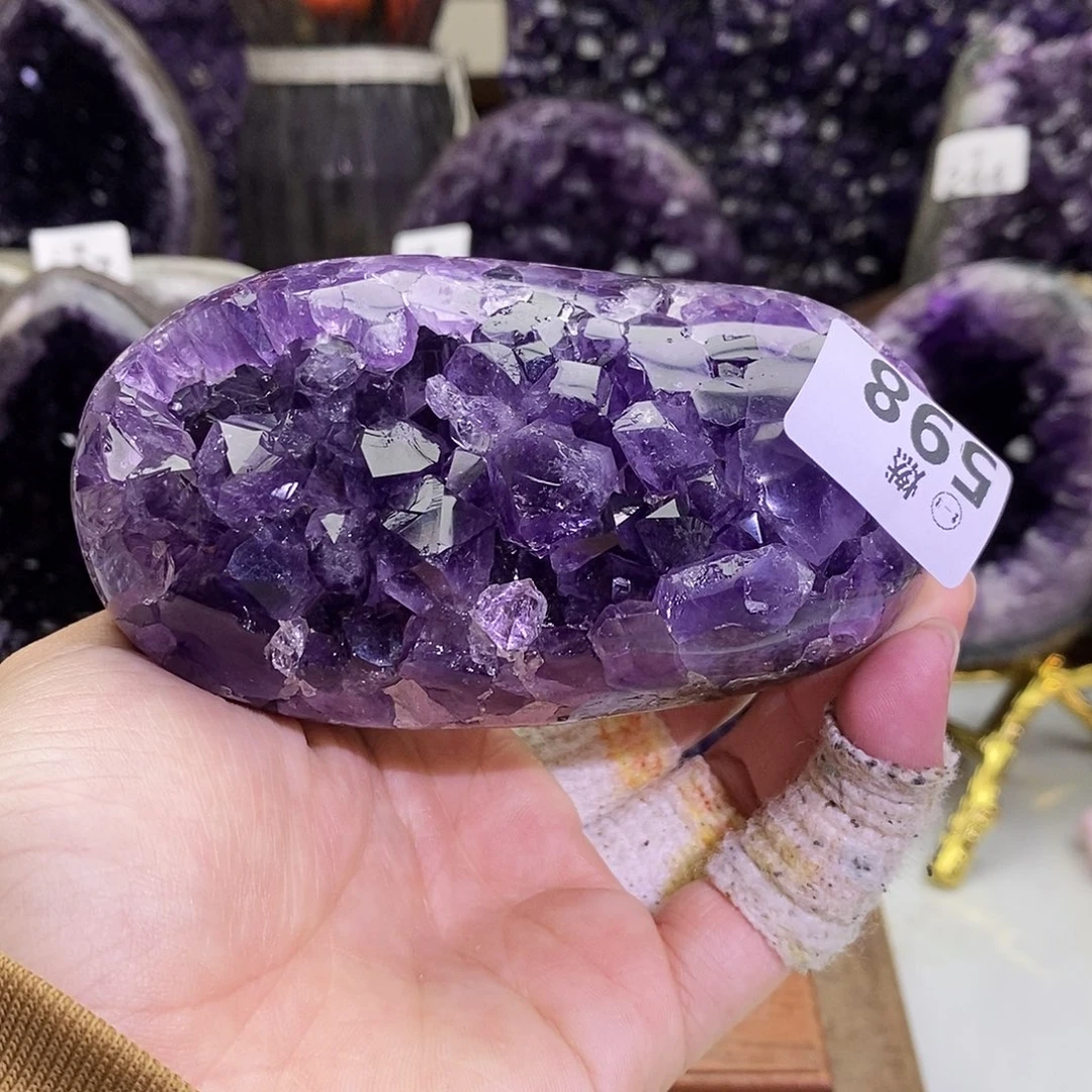 紫晶大型摆件（非配饰）未镶嵌