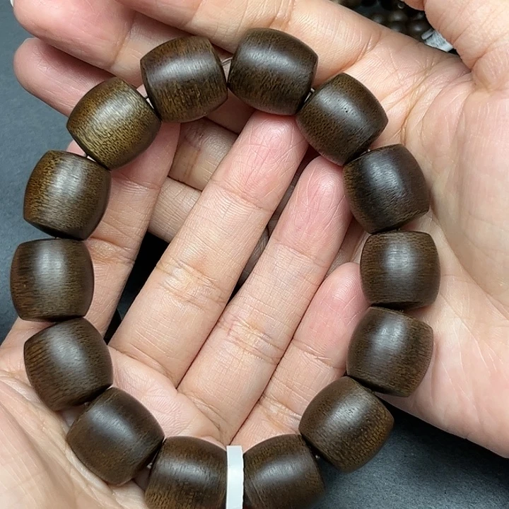 用***8沉香碎屑沉香白棋玉化1.6