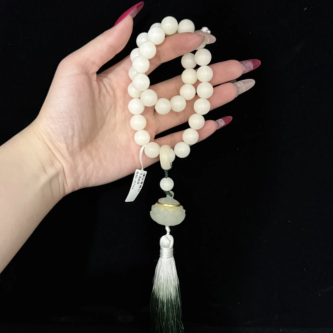 m-ae053  白菩提双圈莲花手串（送透明方框礼盒或布袋（颜色随机））