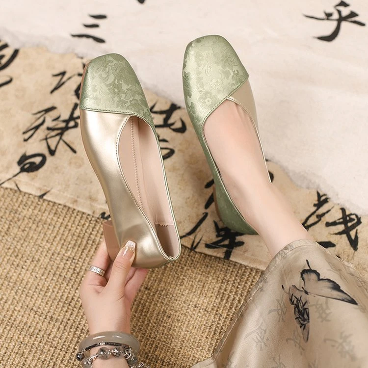 新中式国风配裙子小皮鞋女2025新款春季平底豆豆鞋温柔玛丽珍单鞋