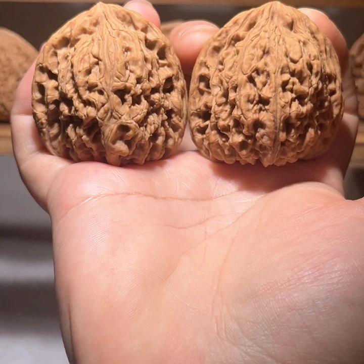 核桃手串/手链收**?43。