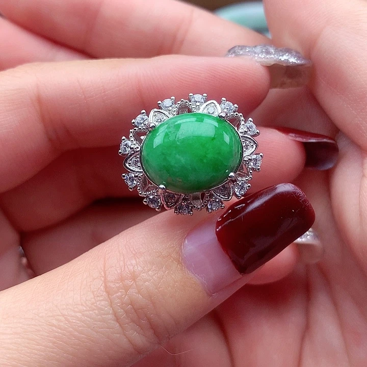 翡翠颈饰银S925镶嵌翡翠