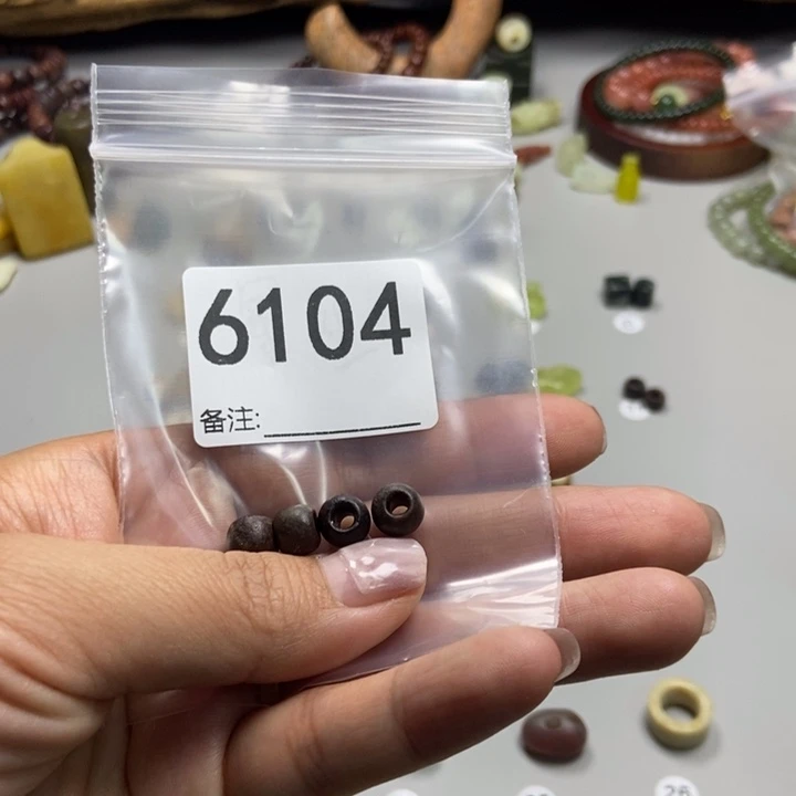 去***风蛇纹石玉未镶嵌项链