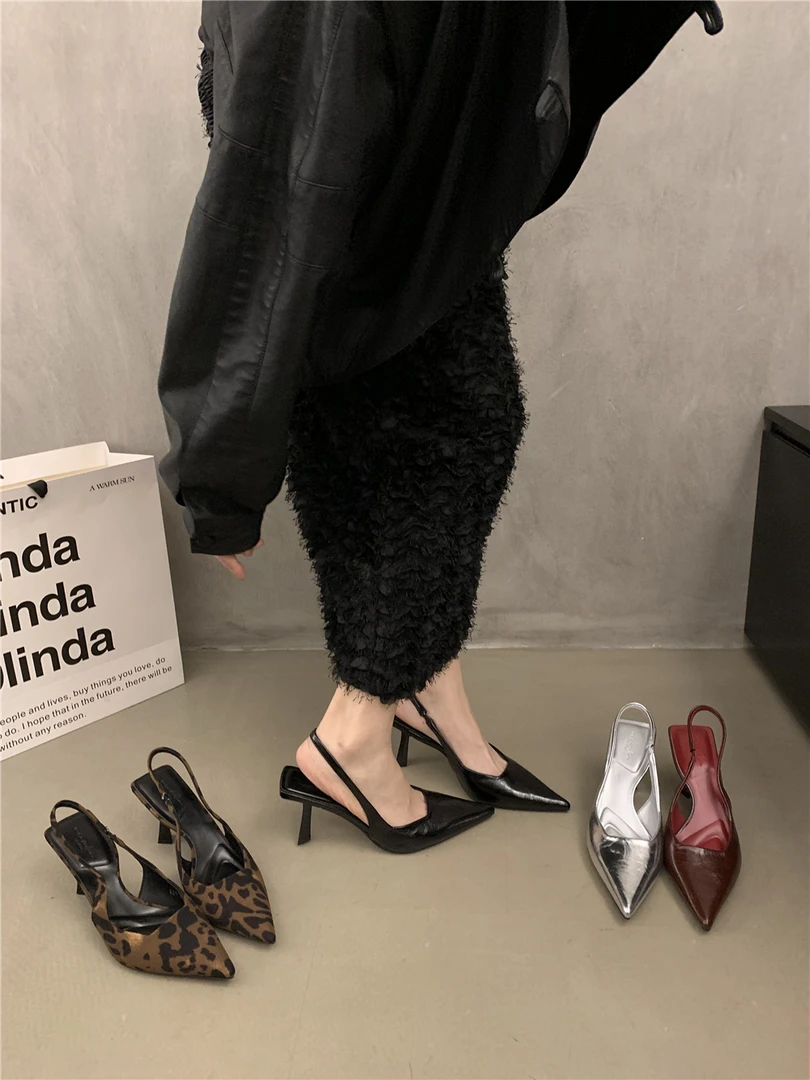 小众气质法式拖鞋女2025新款夏季外穿配裙子的凉拖鞋