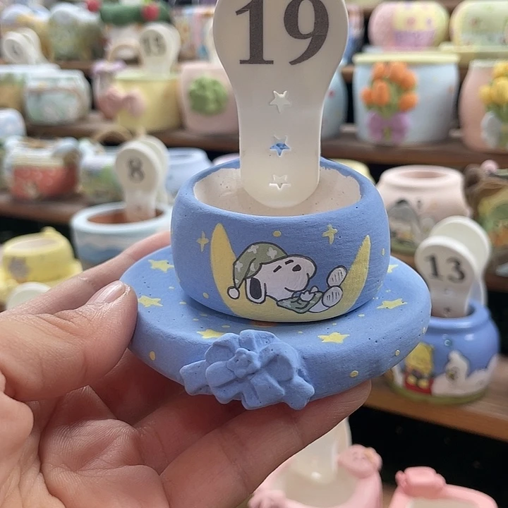 19…..手工手绘花盆