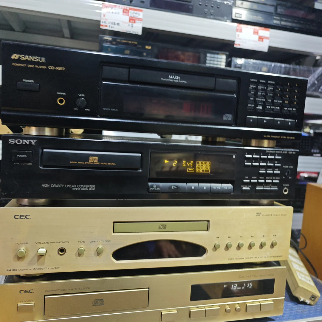 8新  4成新 sony 311 邮费到付不支持退换货