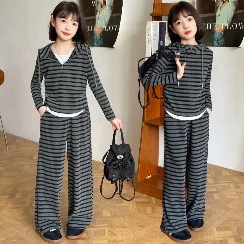 女童春秋新款条纹连帽卫衣套装洋气女宝宝假两件上衣休闲裤两件套