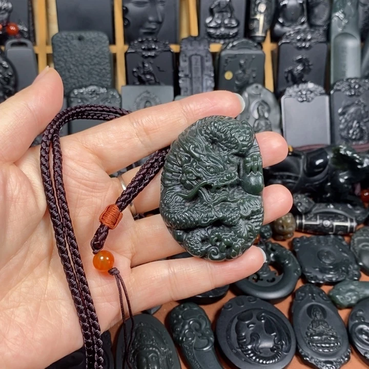 和田玉（青玉）未镶嵌颈饰