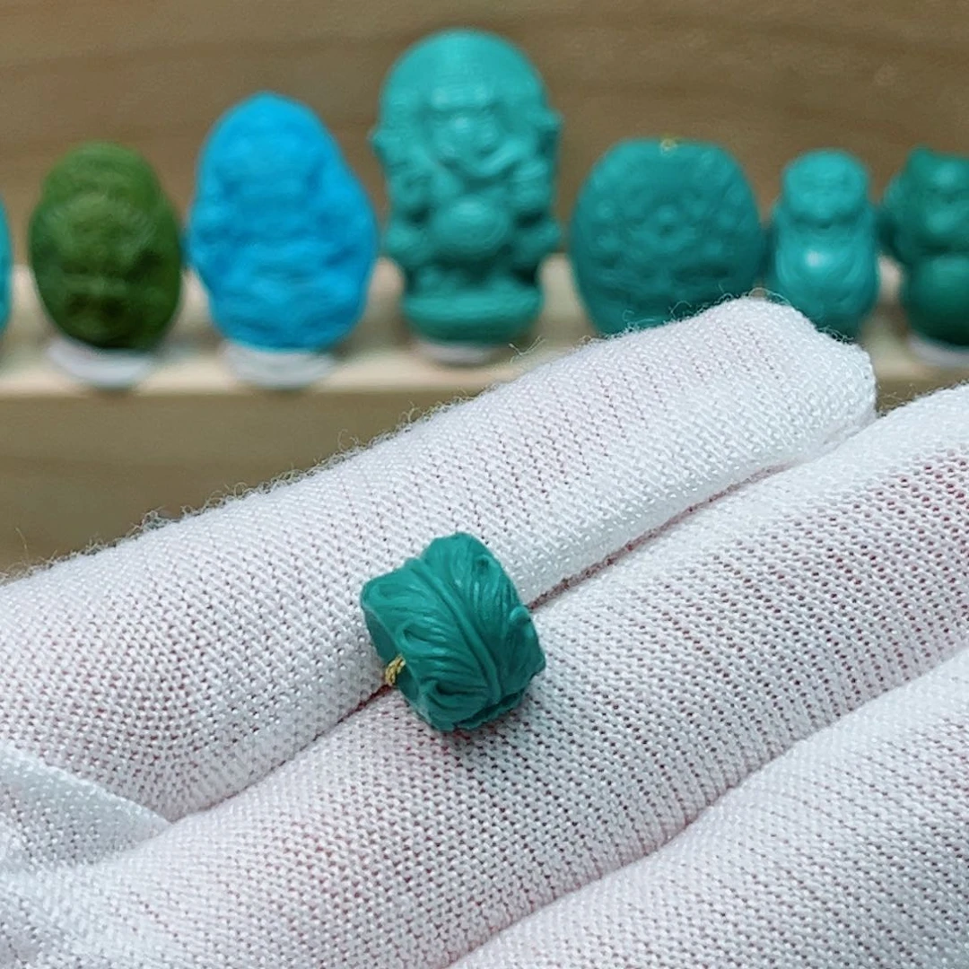 若***无绿松石未镶嵌羽毛扣