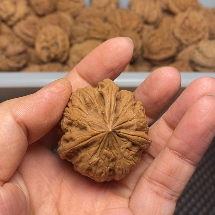 阿***瀚吊坠文玩核桃文玩核桃异形单只
