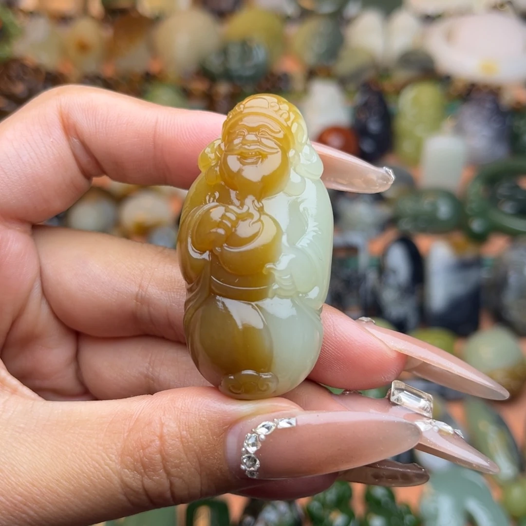 颈饰未镶嵌和田玉小*